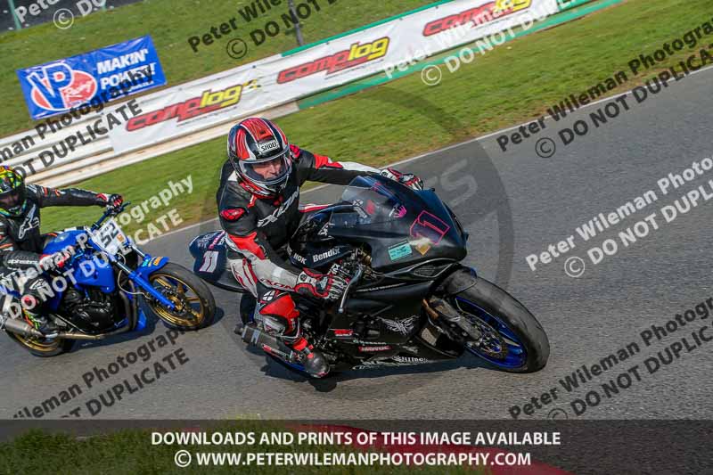 PJM Wedding Photography;enduro digital images;event digital images;eventdigitalimages;mallory park;mallory park photographs;mallory park trackday;mallory park trackday photographs;no limits trackdays;peter wileman photography;racing digital images;trackday digital images;trackday photos